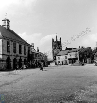Helmsley Church and Cross